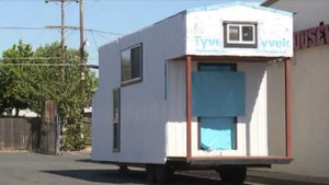 Cô gái trẻ sốc khi căn nhà 1,1 tỷ đồng bị dời đi không dấu vết