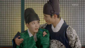 Park Bo Gum 'Mây họa ánh trăng': 'Thời gian đầu rất ngại đóng cùng Kim Yoo Jung'