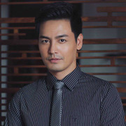 Chỉ sau một ngày, MC Phan Anh huy động được 8 tỷ cho đồng bào miền Trung