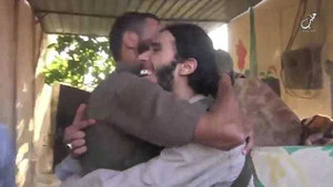 Thái độ phản cảm của chiến binh IS khi nhận nhiệm vụ gây phẫn nộ