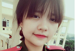 Nữ sinh cảnh sát xinh đẹp kêu gọi ủng hộ đồng bào miền Trung