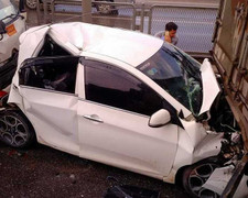 Tai nạn liên tiếp ở Thủ đô, nhiều tuyến đường tê liệt