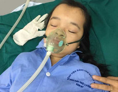 Xót xa cảnh bé gái ham học mắc chứng bệnh hiếm gặp