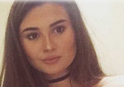 Chiêu thanh toán 'tình phí' cực sốc để dằn vặt tình cũ của thiếu nữ Anh xinh đẹp