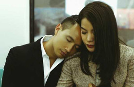 Sau tin đồn rạn nứt, Trương Ngọc Ánh khoe ảnh tình tứ mặn nồng bên Kim Lý