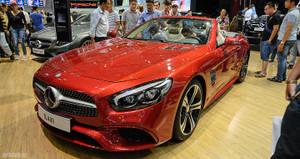 Chi tiết Mercedes-Benz SL 400 2016 giá hơn 6,7 tỷ đồng