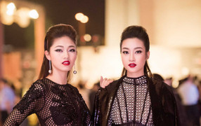 Hoa hậu Mỹ Linh ‘lột xác’ cá tính, Á hậu Thanh Tú mặc gợi cảm táo bạo