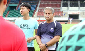 V-League 2017 có HLV ngoại đầu tiên