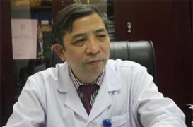 Ứ cả nửa lít máu vì dị dạng đường sinh dục