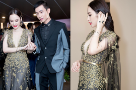 Angela Phương Trinh diện đầm xẻ sâu gợi cảm, nắm chặt tay 'người tình màn ảnh'