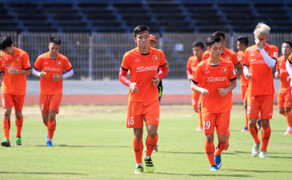 Tuyển Việt Nam nhận tin vui từ trụ cột hàng thủ