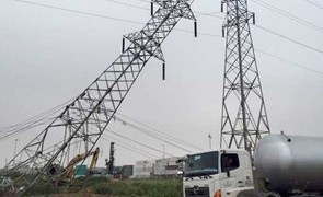 Đổ cột điện cao thế, Hải Phòng cắt điện khẩn cấp