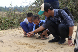MC Phan Anh trở lại miền Trung, dự kiến làm bể bơi di động cho học sinh vùng lũ