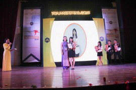 Nữ sinh Học viện Tài chính giành ngôi vị quán quân 'Vua Marketing 2016'