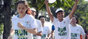 8.000 người cùng 'Chạy vì trái tim' tại Hà Nội