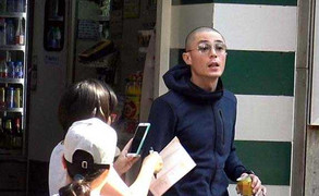 Chồng Lâm Tâm Như mất bình tĩnh, quát to giữa phố