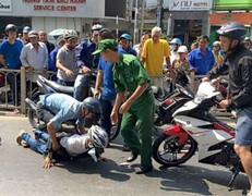 'Hiệp sỹ đường phố' tay không bắt cướp, giải tán băng nhóm giang hồ