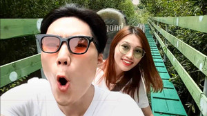 Quang Hùng - Quỳnh Châu tung clip tình cảm kỉ niệm 2 năm yêu nhau