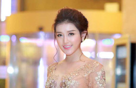 Á hậu Huyền My khoe đường cong gợi cảm, đeo đồng hồ trăm triệu dự sự kiện