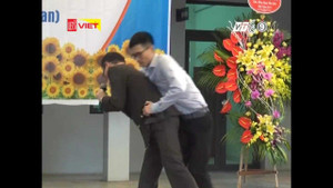 Clip: Hướng dẫn kỹ năng thoát khỏi bắt cóc, buôn người cho trẻ em