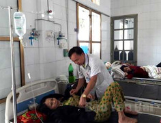 Yên Bái: 79 người nhập viện vì ngộ độc sau tiệc cưới