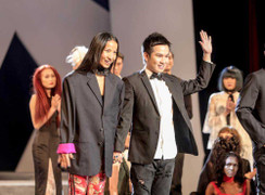 Chàng trai tạo mẫu tóc điển trai tái hiện cuộc sống qua gam màu đặc biệt