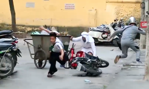 Nhóm thanh niên 'ra đường đốt bom' khai gì tại cơ quan công an?