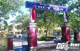 Khởi tố 3 kẻ xông vào trường học đánh ghen cô giáo