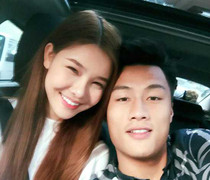 Mạc Hồng Quân đưa Kỳ Hân nhập viện, sinh con sớm