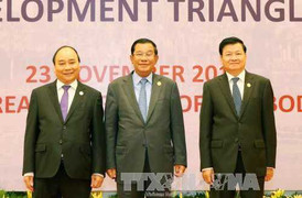 Thủ tướng dự Hội nghị Cấp cao Tam giác phát triển Campuchia – Lào – Việt Nam