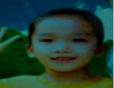 Bỏ nhà đi tìm mẹ, bé gái 8 tuổi mất tích