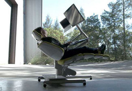 Video: Bàn cực ‘độc’ dành cho các sếp lớn