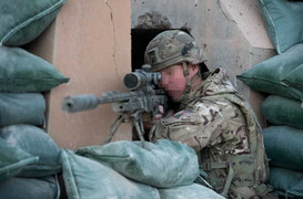 Nhiệm vụ đặc biệt siêu xạ thủ Anh từng hạ mục tiêu cách 1,4 km chỉ với 1 phát súng