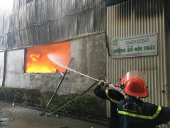 Nguyên nhân ban đầu gây cháy lớn trong khu công nghiệp ở Hà Nội