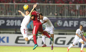 'Tuyển Việt Nam đang lỗi hệ thống'