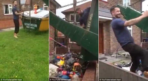 Công ty xử lý rác thải 'trả' lại 'núi' rác cho khách hàng chây ì