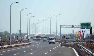 Xe máy có thể được đi vào đường cao tốc TP.HCM – Dầu Giây