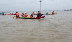 Vượt lũ thăm người yêu, chàng trai bị nước cuốn trôi