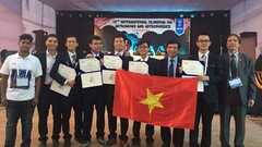 Học sinh Việt Nam lần đầu giành huy chương về thiên văn học