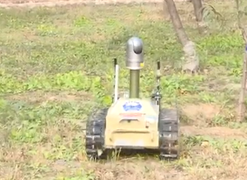 Lộ diện robot chiến đấu 'lai động vật' của quân đội Trung Quốc