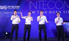 Vỡ òa cảm xúc trong buổi 'họp phụ huynh' đặc biệt tại Intecom
