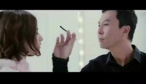 Xem Chân Tử Đan dùng kungfu để trang điểm khiến chị em phụ nữ thích mê