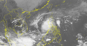 Bão Nock-ten giật cấp 14-15 đã vào Biển Đông