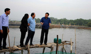 Bí thư Đinh La Thăng: 'Có rừng có biển, tại sao vẫn nghèo?'