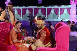 Đại gia kim cương chi bộn tiền làm đám cưới cho hơn 200 cô dâu nghèo