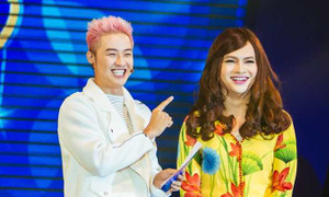 Nam Cường bị Thanh Duy 'sàm sỡ' ngay trên sân khấu