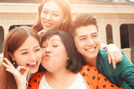 NSND Ngọc Giàu gây sốt khi hóa ‘bà mẹ xì tin’ của Noo Phước Thịnh