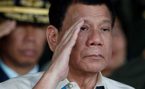 Tổng thống Duterte: 'Tôi từng ném tội phạm ra khỏi máy bay trực thăng'