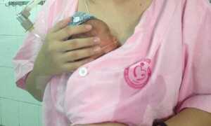 Kỳ diệu 2 bé sinh non nặng dưới 800g kèm suy hô hấp nặng được cứu sống