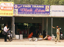 Cảnh sát điều tra đám cháy ở shop thời trang lúc rạng sáng